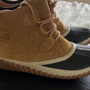 Women’s Sorel Out N about Plus. Size 11 shoes